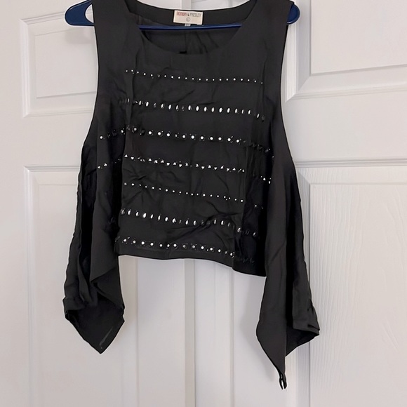 Tops - Crop Top with Mirror Work in front NWT